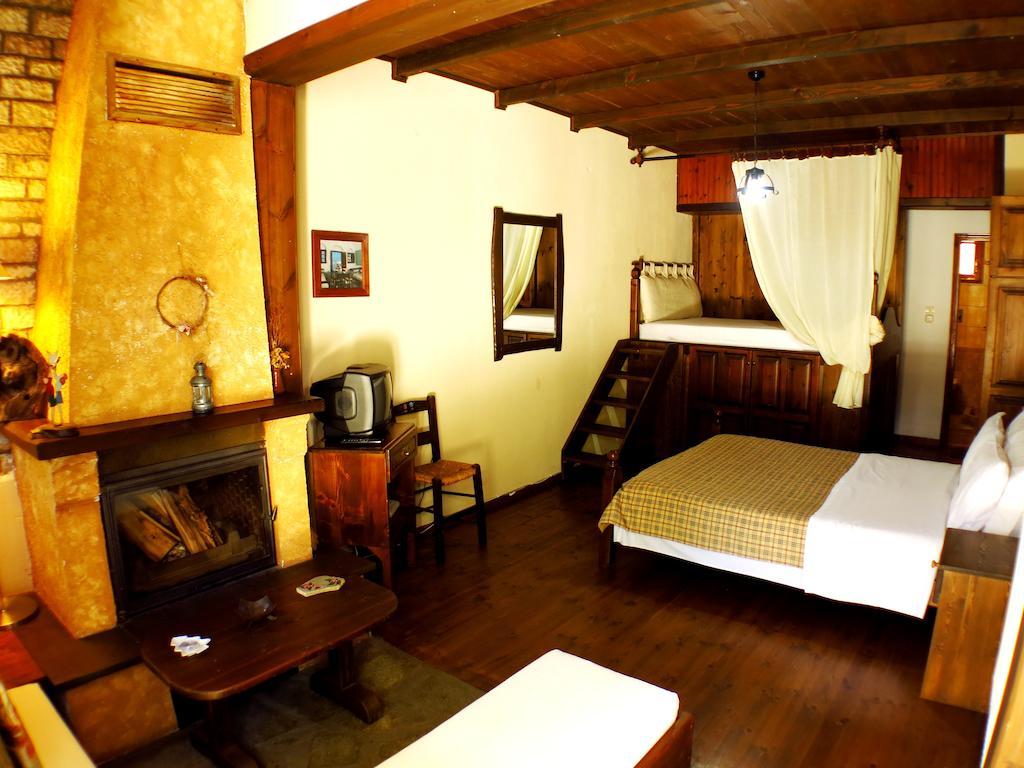 Xenonas Brizi Hotell Eláti Rom bilde